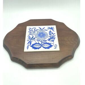 Handmade Wooden Wall Plaque Trivet with‎ Blue white tile
